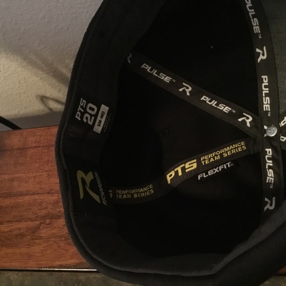 Richardson Pulse Flexfit PTS 20 black baseball cap / Like New - Picture 10 of 11